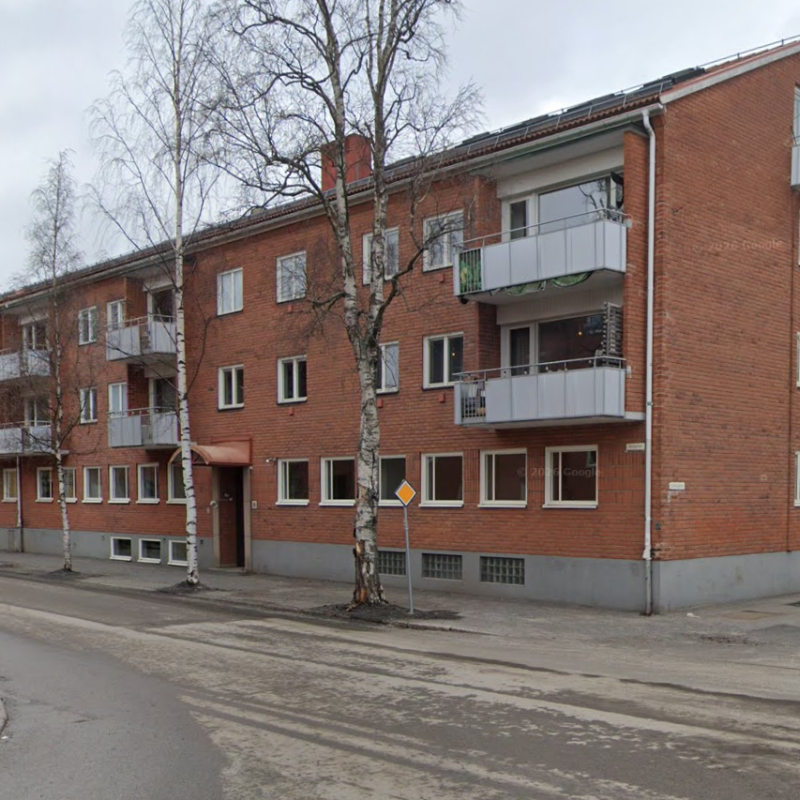 Relining av 24 lgh inklusive stammar och källarledningar.